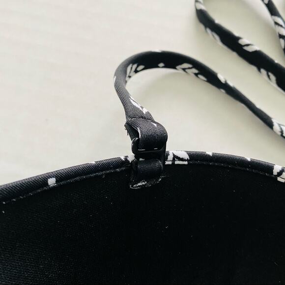 Shade & Shore | Halter push-up Bikini Top 34D - Picture 2 of 9